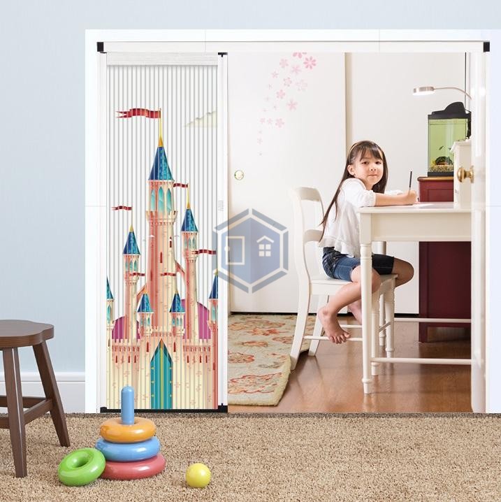 Barrier free mesh installation