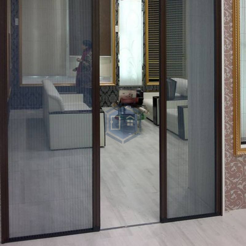 Barrier-Free Mosquito Net for Doors